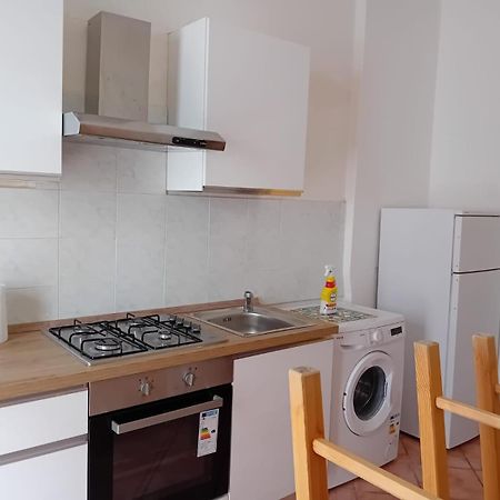 Love House - Apartment On The Beach Pescara Esterno foto